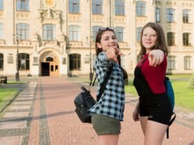 School Holidays Victoria 2025